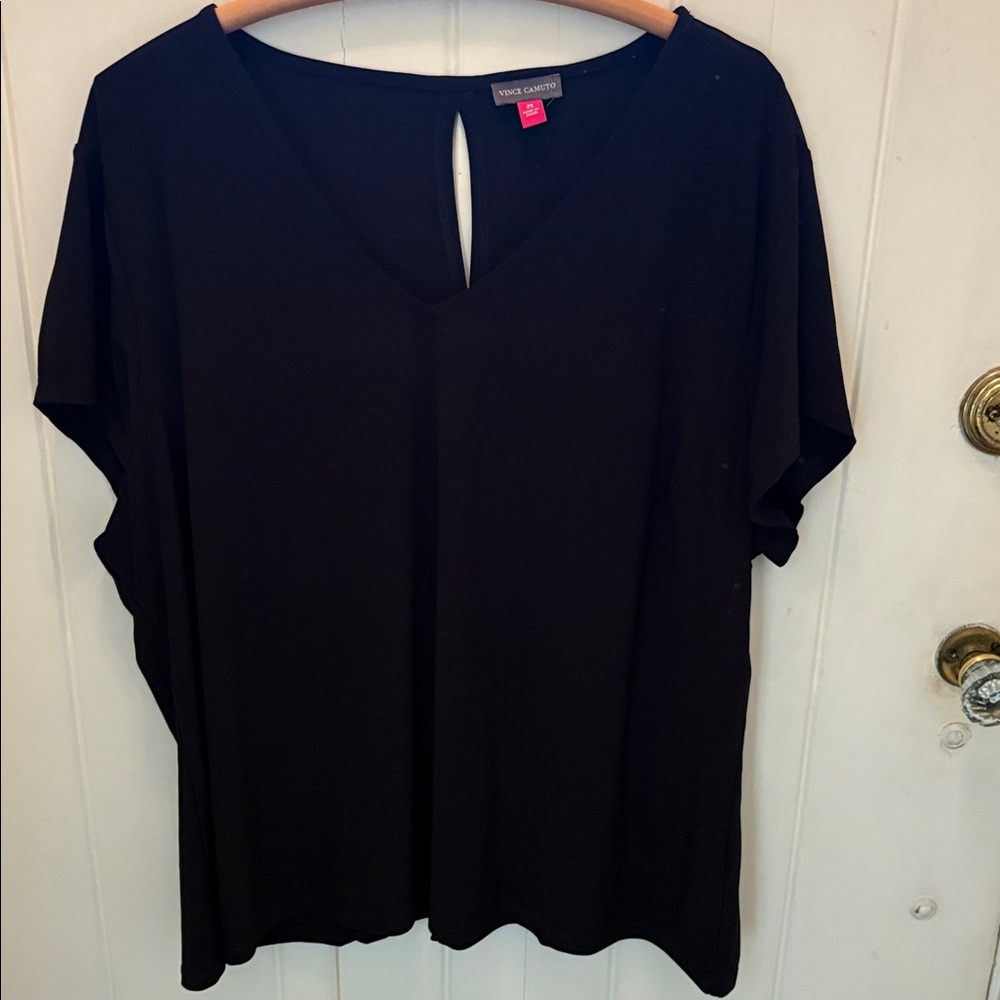 Vince Camuto Black V-Neck Top. NWOT